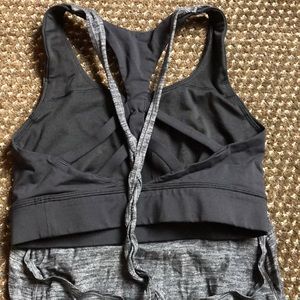 Lululemon tank with built in bra